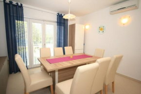 Гостиница Apartments Mimoza 5 and Mimoza 6  Башка